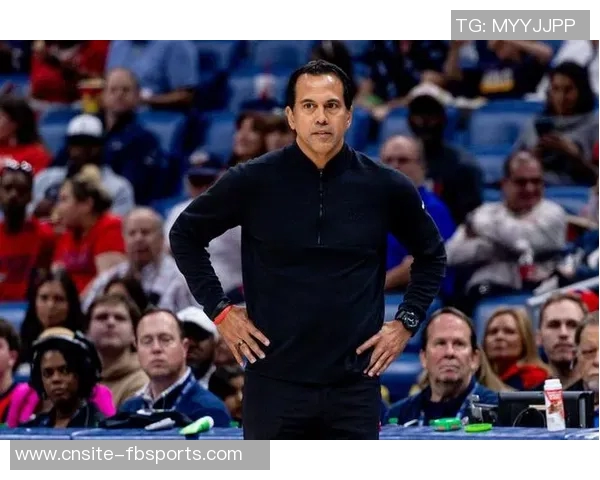 热火狂胜36分全队11人上场均有得分8人双位数表现展现强大实力