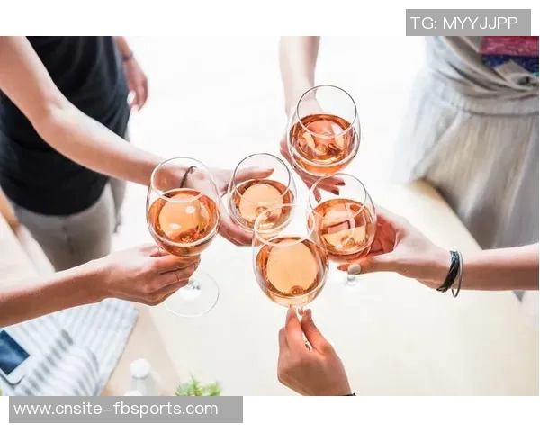 恩昆库幽默回应气球数量问题强调团队庆祝的重要性